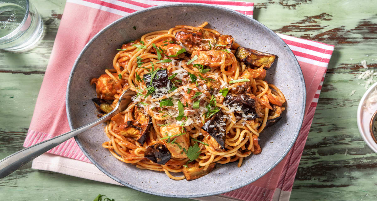Chicken and Aubergine Spaghetti Recipe | HelloFresh