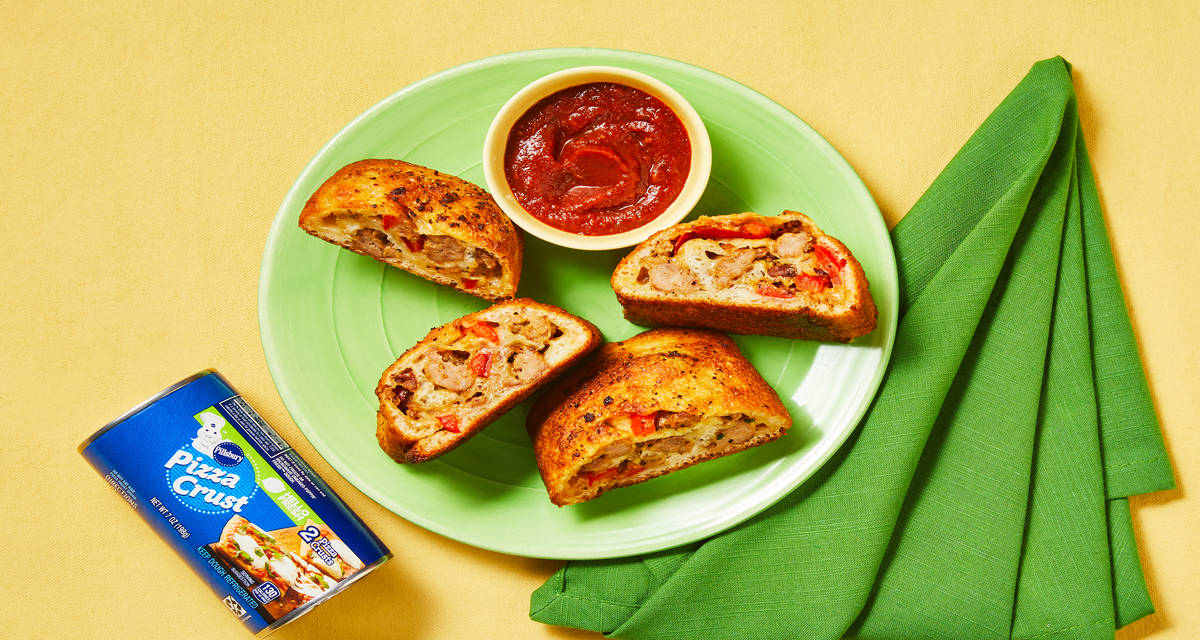 Chicken & Pepper Stromboli with Mozzarella & Marinara Sauce