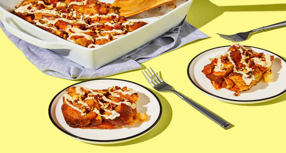 Cinnamon Apple French Toast Bake Recipe | HelloFresh