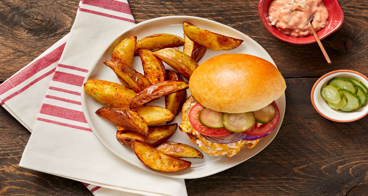 Creamy Cheddar Cheeseburgers with Seasoned Potato Wedges & Special Sauce