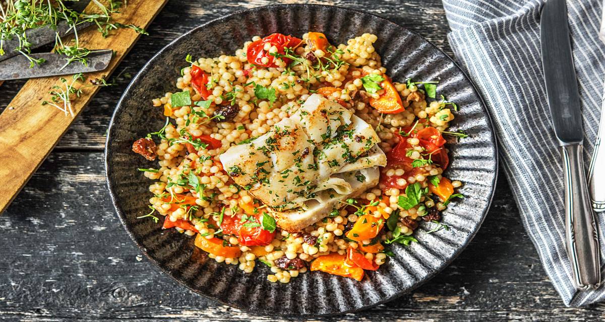 Gebakken kabeljauwfilet met zoete parelcouscous Recept HelloFresh