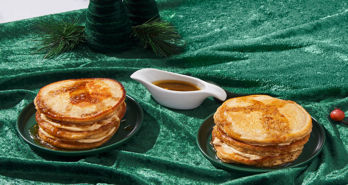 Gingerbread Pancakes with Cream Cheese Filling & Ginger Syrup | 2 servings