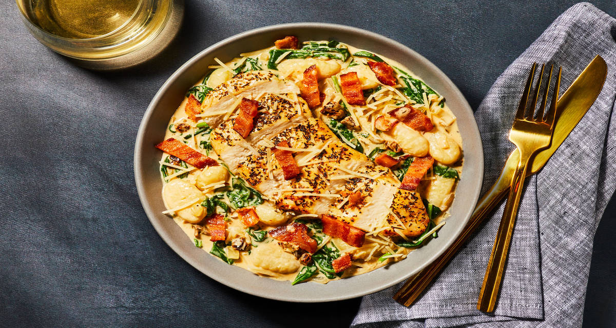 Gnocchi with Chicken & Bacon plus Spinach in a Sun-Dried Tomato Cream Sauce