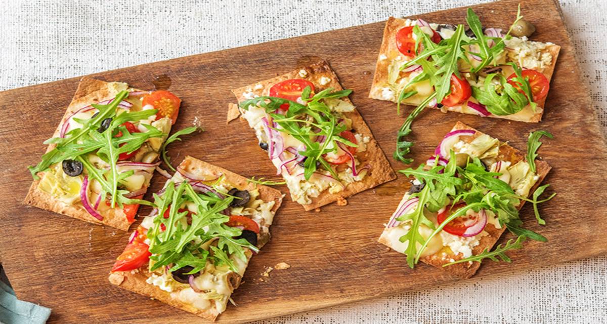 Greek Salad Flatbreads Recipe HelloFresh