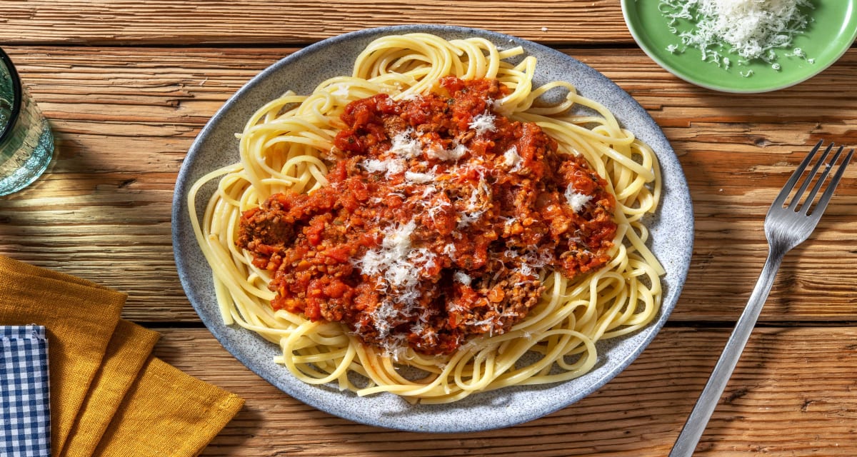 Klassische Spaghetti Bolognese Rezept | HelloFresh