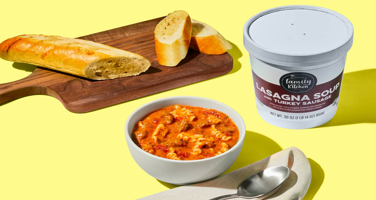 Lasagna Soup with Turkey Sausage & Garlic Bread A souper combo. | 3-4 Servings
