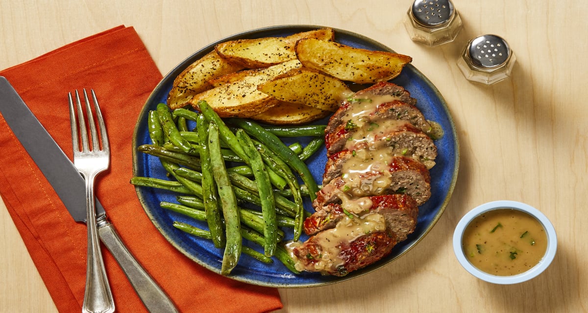 Meatloaf à la Mom with Potatoes, Green Beans & Thyme Gravy-image
