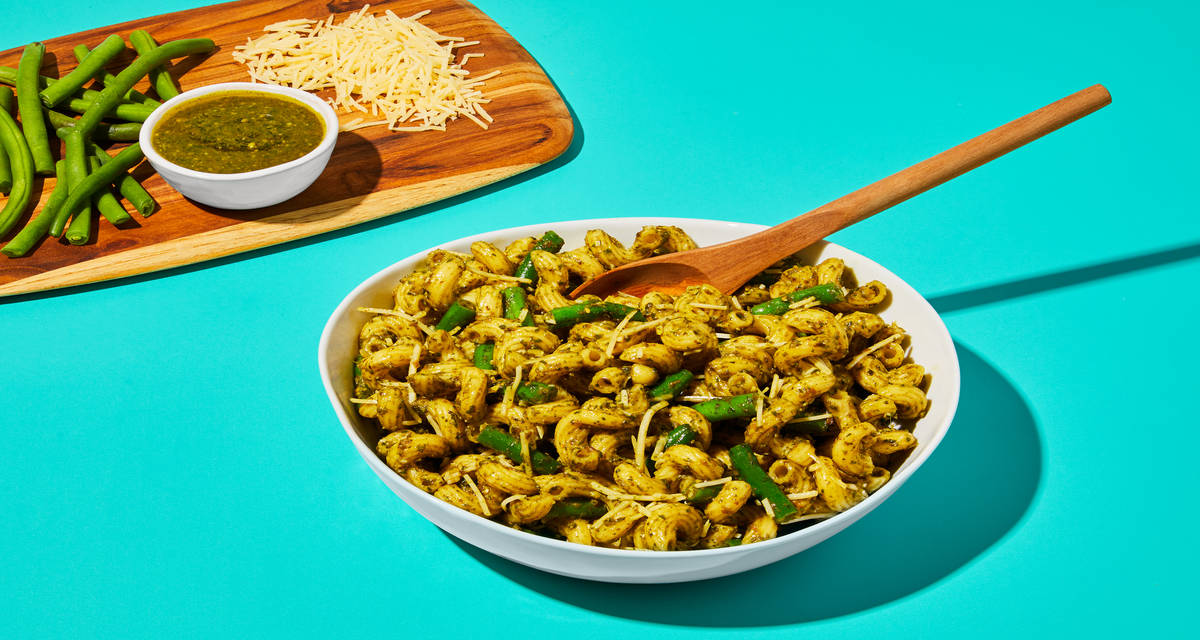 Pesto Pasta Salad Pasta + salad = the perfect side combo.  |  4 Servings