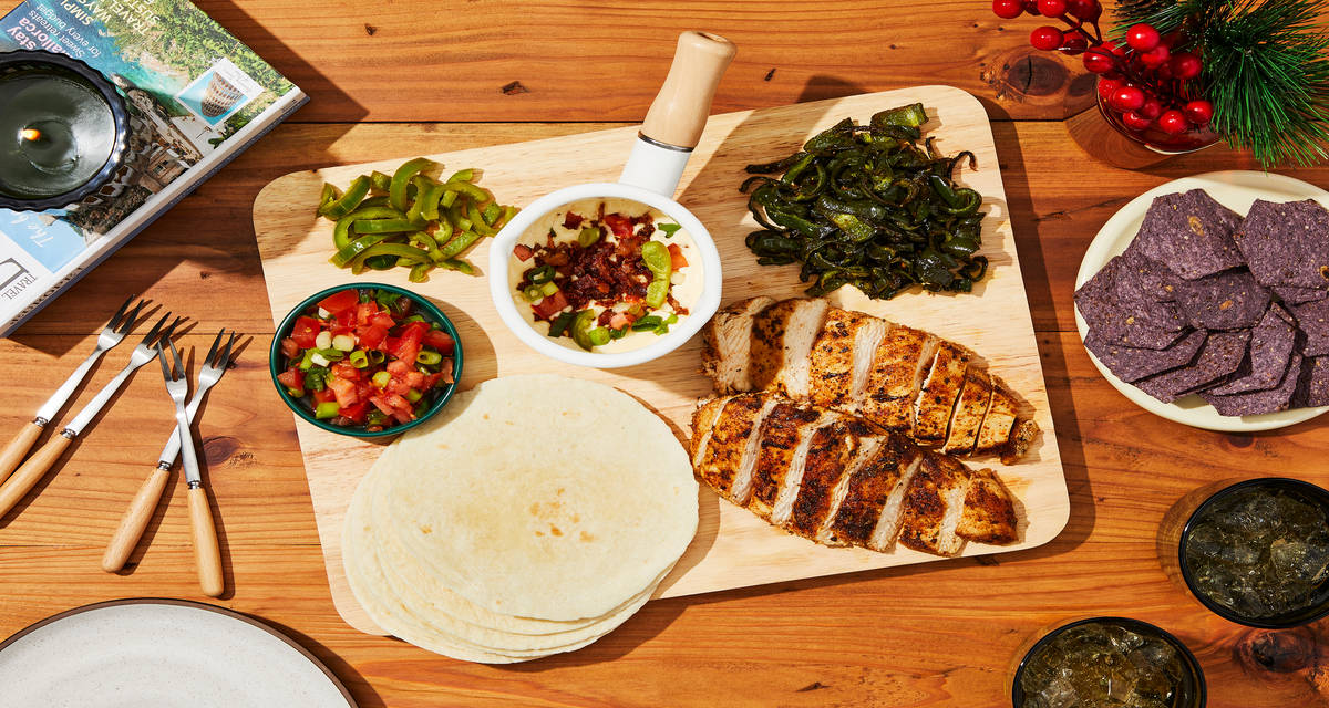 Queso Fundido with Chicken & Smoky Bacon Recipe HelloFresh