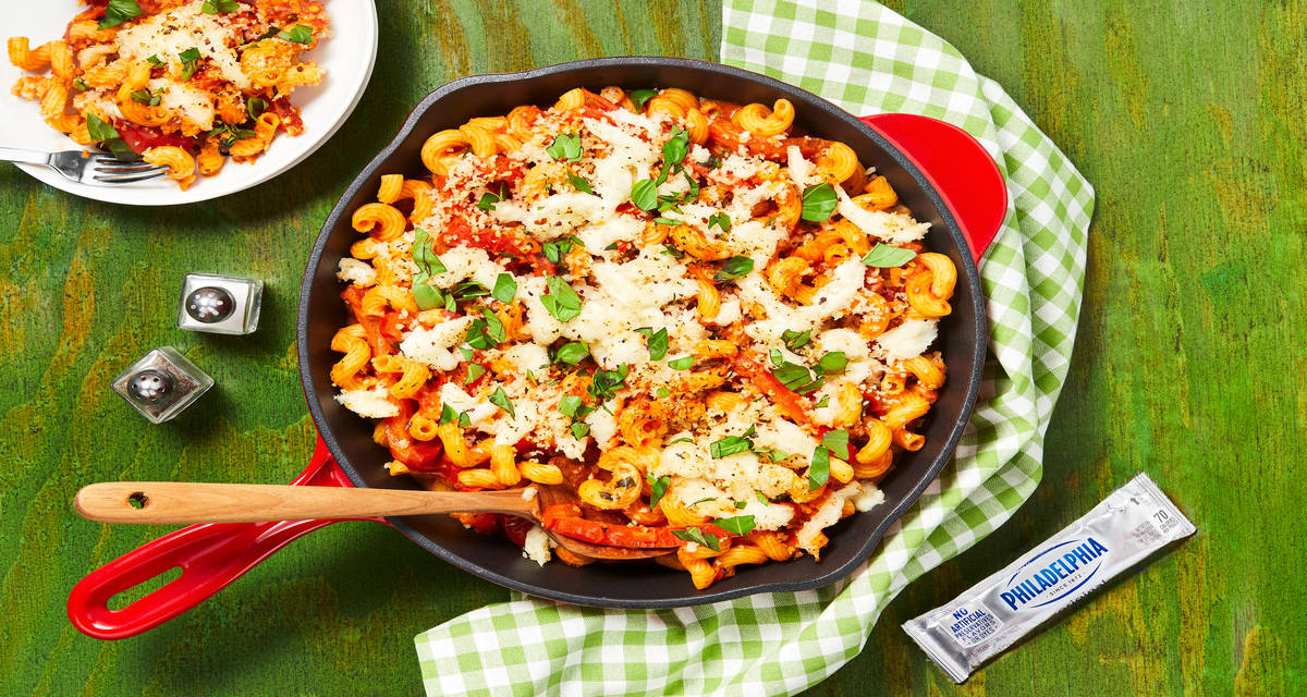 Roasted Pepper Cavatappi Milano with Philadelphia Cream Cheese, Fresh Mozz, Crispy Panko & Chives