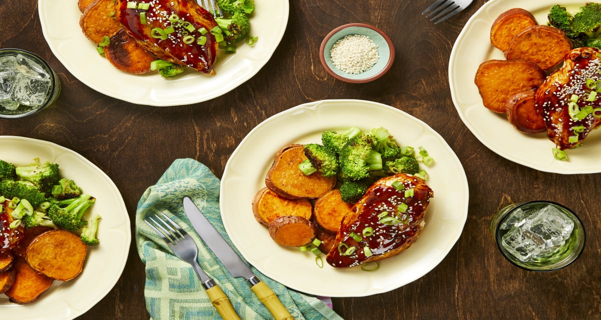 Hoisin Sriracha Chicken Breast Recipe Hellofresh