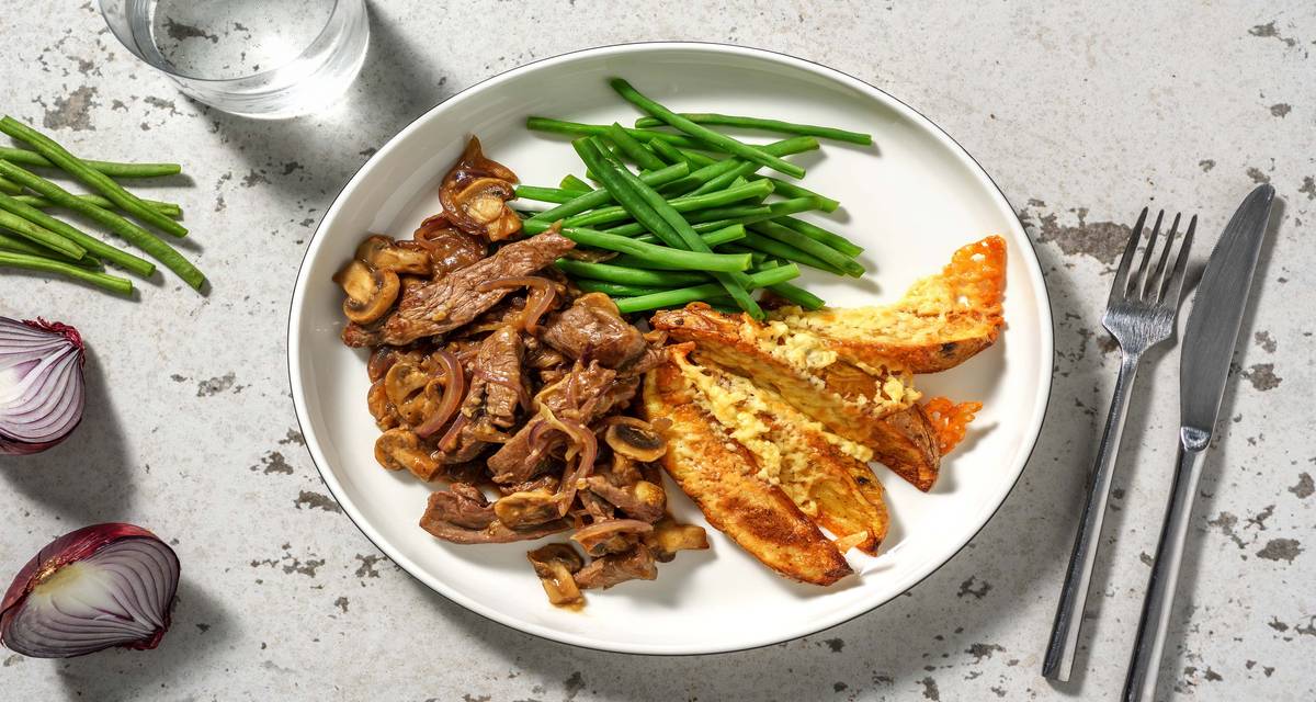 Beef Strips, Cheesy Chips 'n' Posh Gravy Recipe HelloFresh