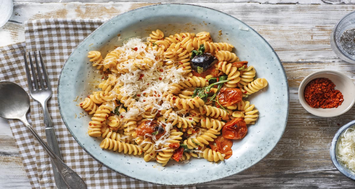 Tomato and Sweetcorn Pasta Recipe | HelloFresh