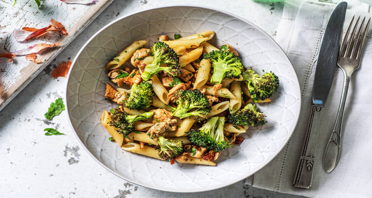 Turkey Pasta with Tomatoes & Broccoli Recipe HelloFresh
