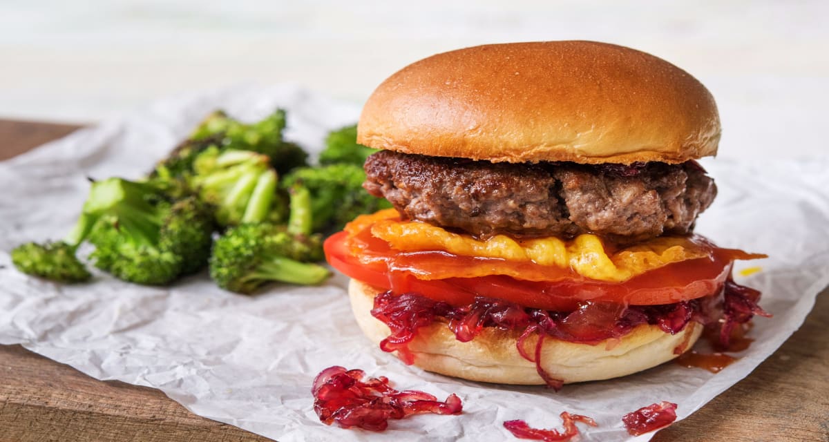 Crispy Cheddar Frico Cheeseburger Recipe | HelloFresh