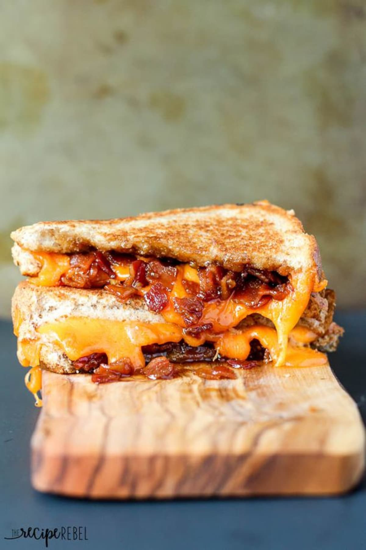 Cheesy Bacon-Fig Jam Melts