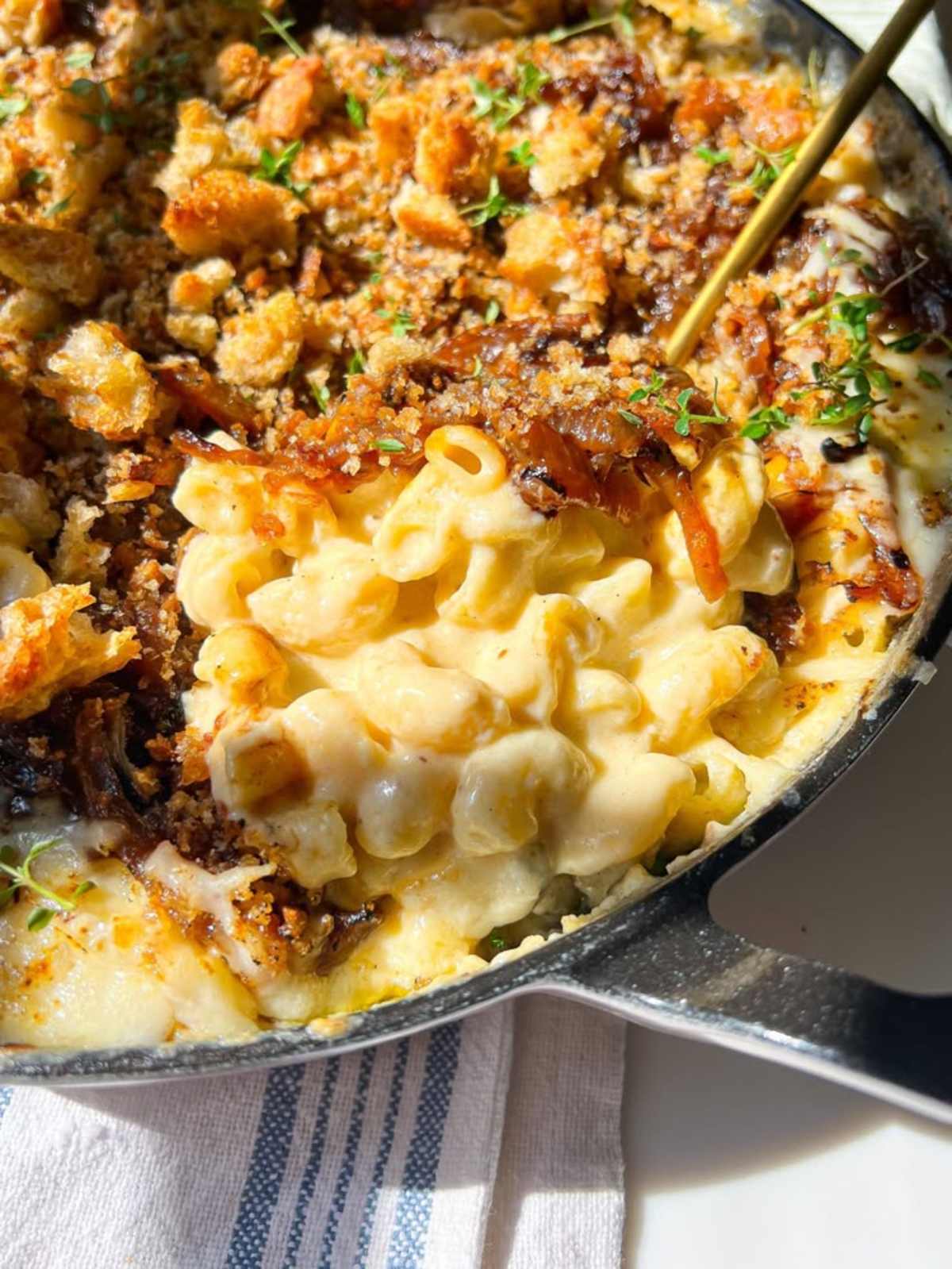French Onion-Inspired Beef Mac and Cheese