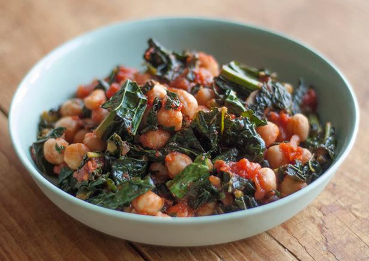 Braised Chickpeas with Cavolo Nero