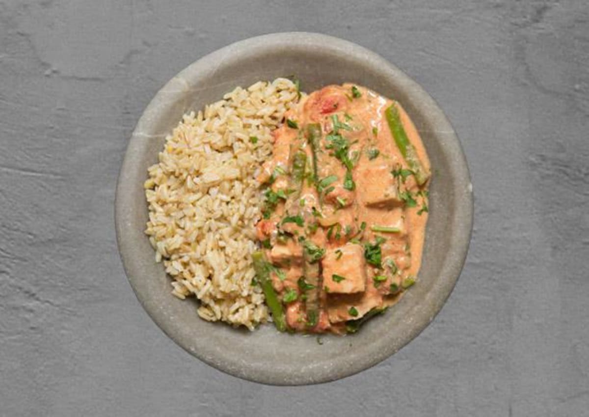 Sri Lankan Mahi Mahi Coconut Curry Recipe | HelloFresh