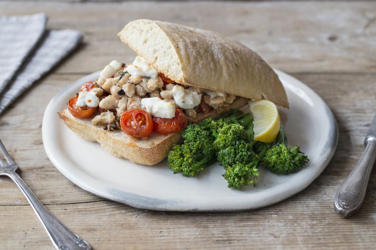 Cannellini Bean Toasts