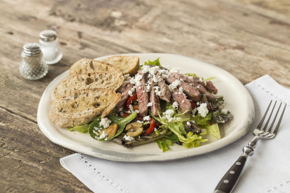 Spanish Steak Salad