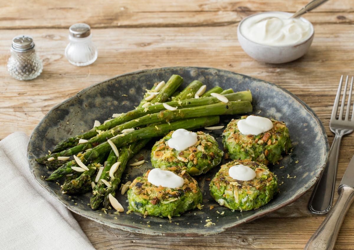 Turmeric-Spiced Pea & Leek Fritters