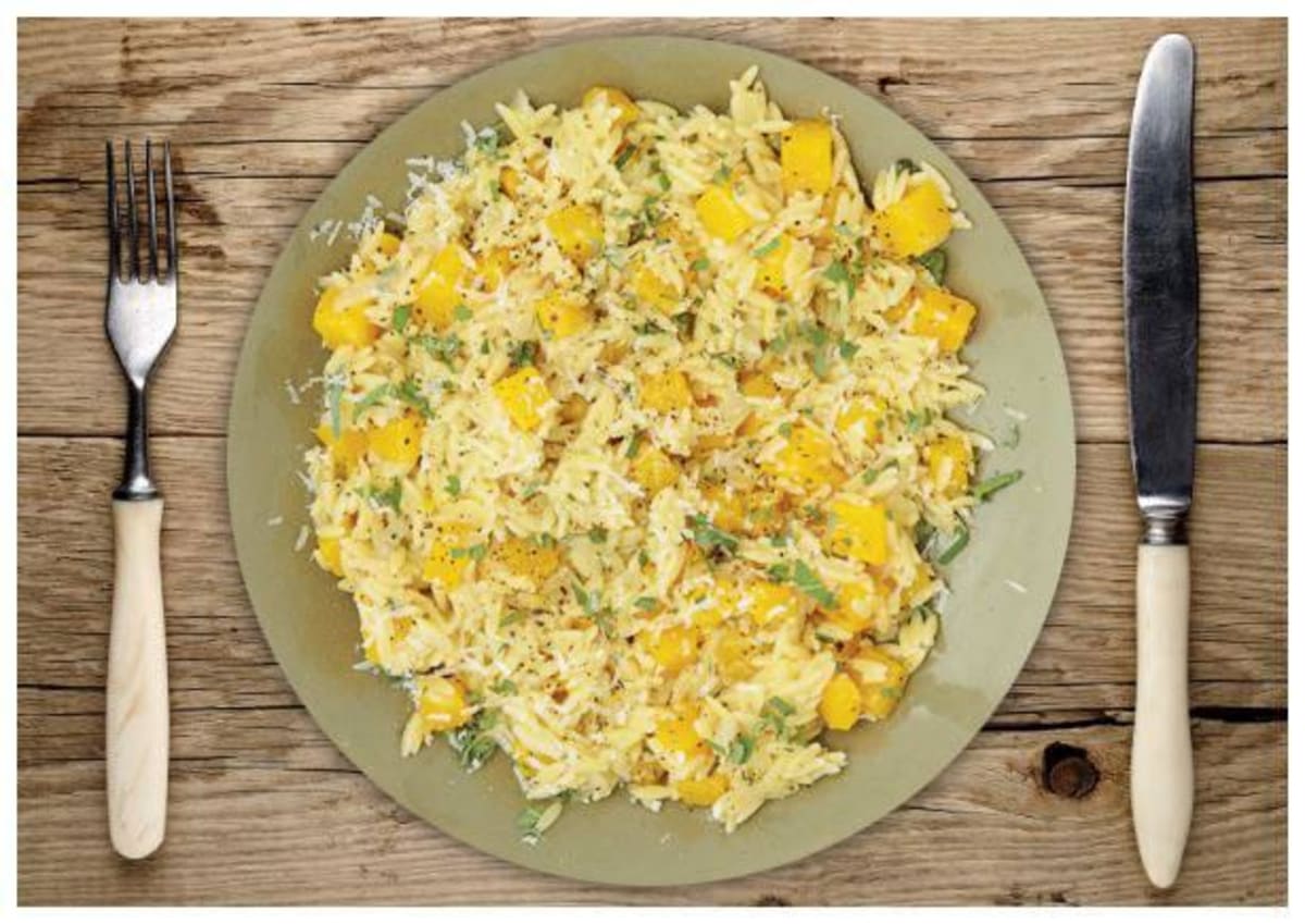 Herbstliches Butternusskürbis-Orzo 