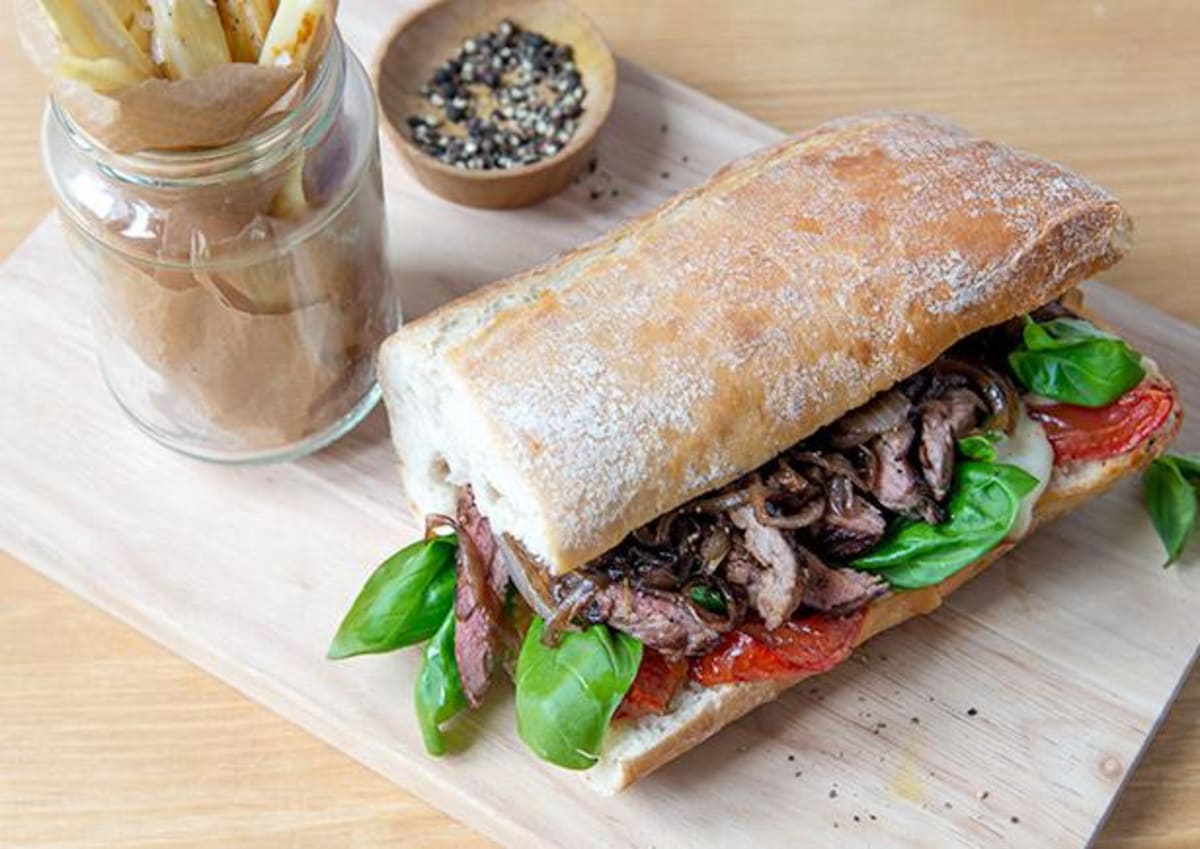 Italienisches Steak Sandwich „Caprese“