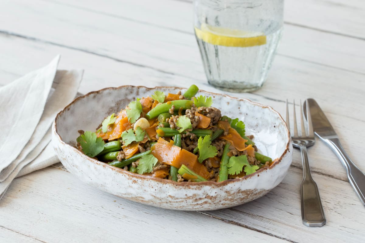 Thai Beef with Carrot Noodles and Sriracha Peanut Sauce