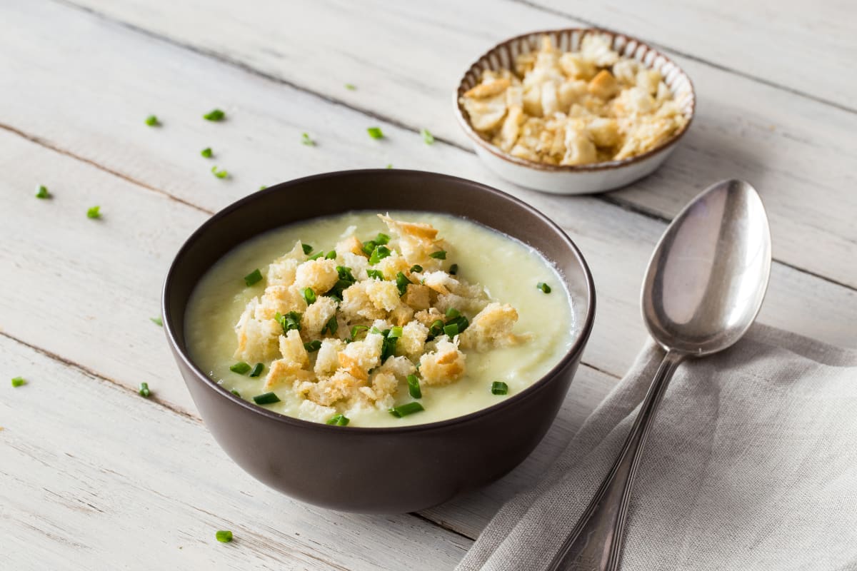 Cauliflower Soup with Parmesan Crumb