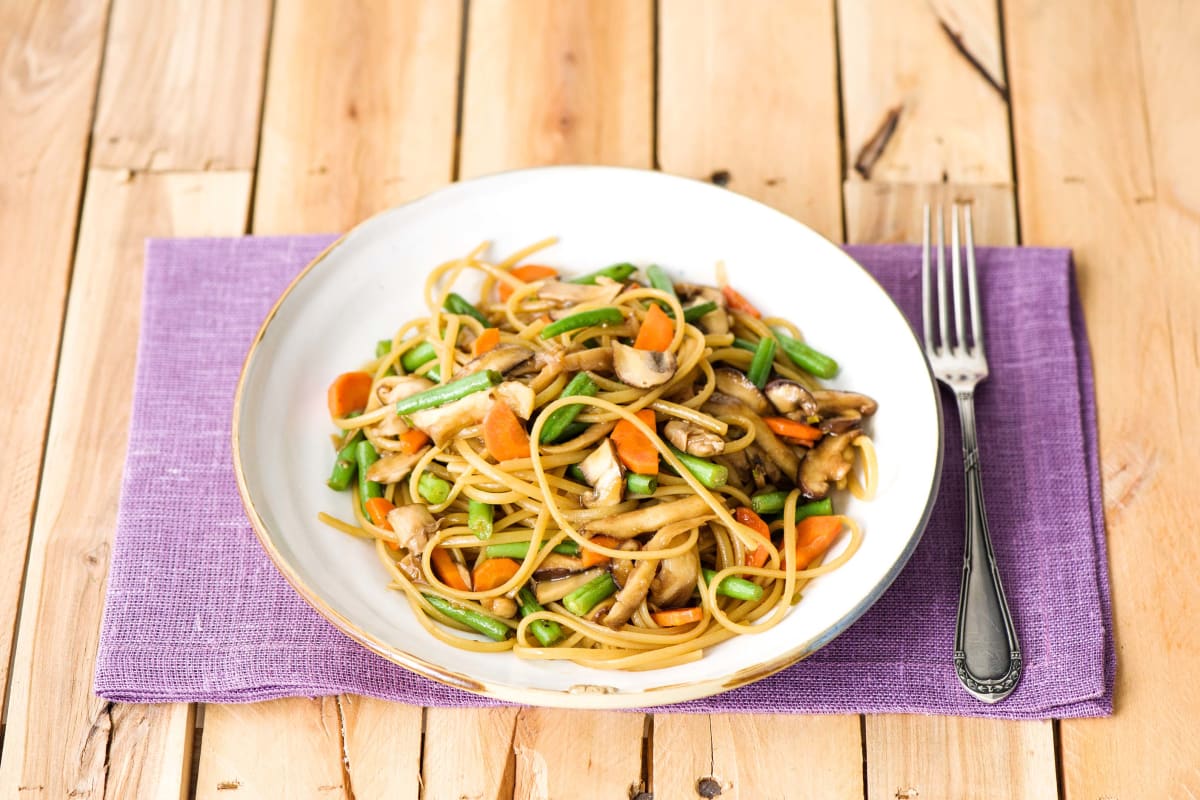 Veggie Lo Mein with Mushrooms, Green Beans, and Sweet Ginger-Soy Sauce