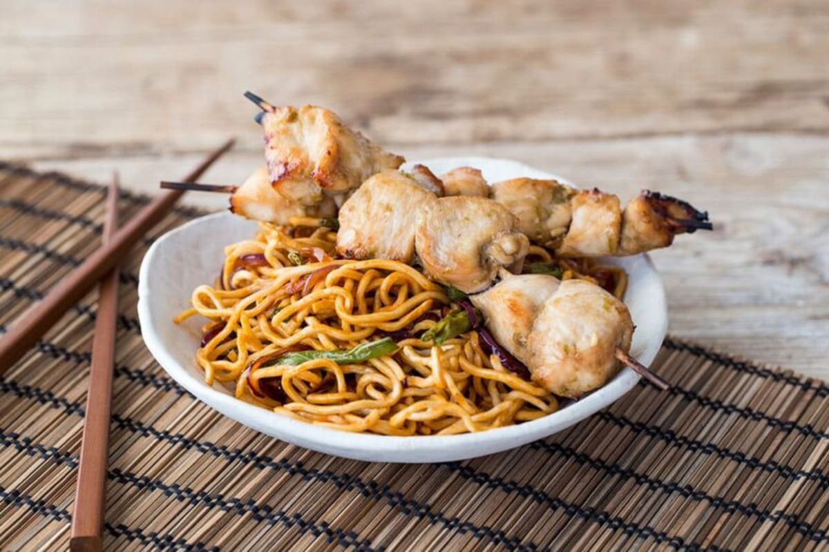 Chicken Yakitori with Pan-Fried Chuka Soba and Green Beans