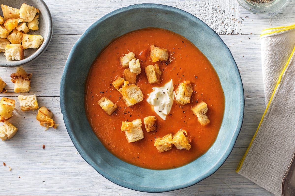 Drie-tomatensoep met kaascroutons