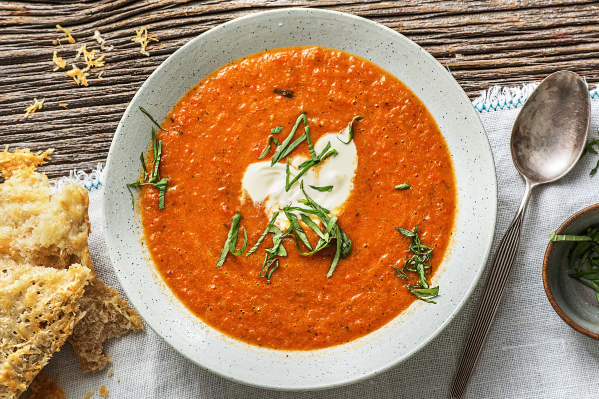 Soupe de tomates et de poivron rôti