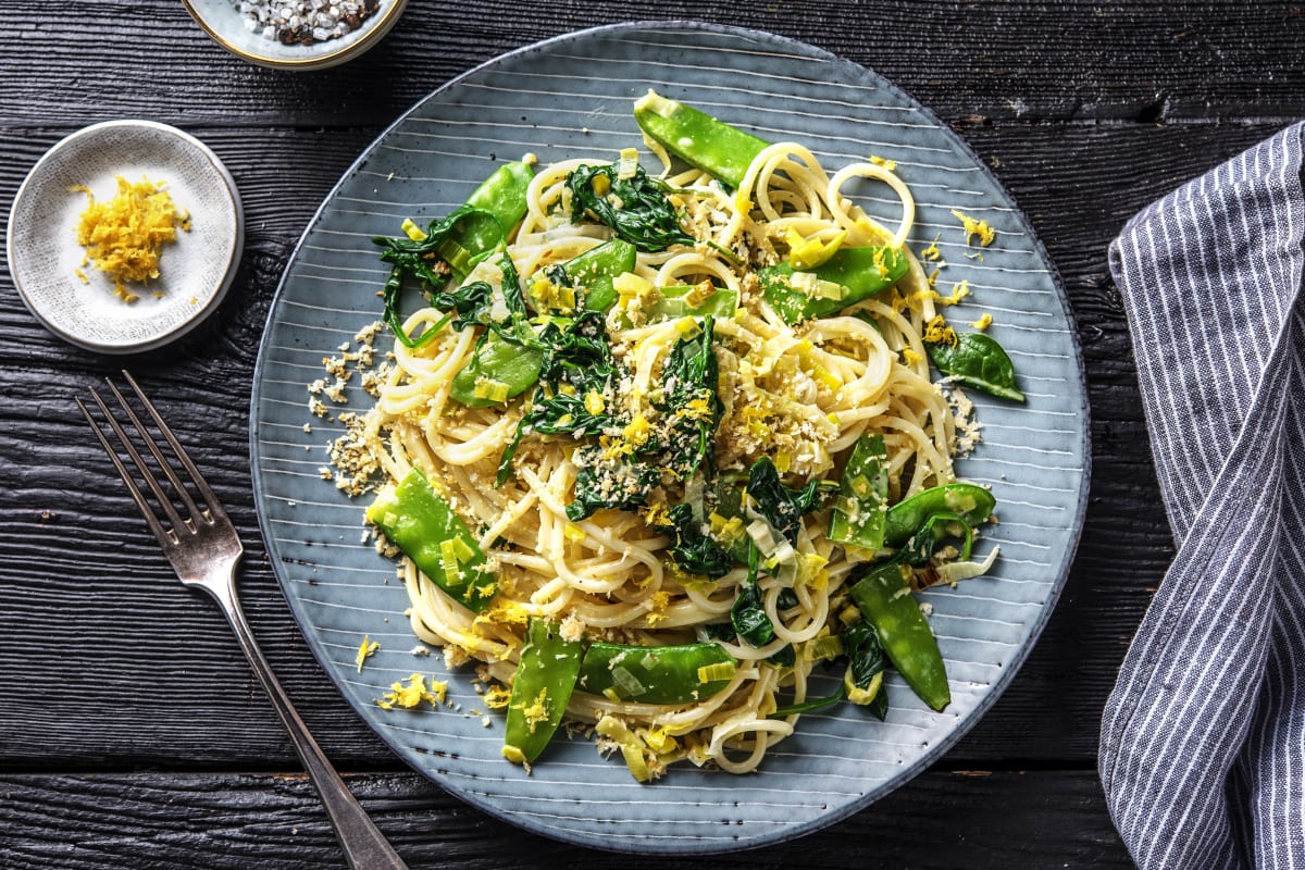 Zitronige Pasta mit Zuckerschoten