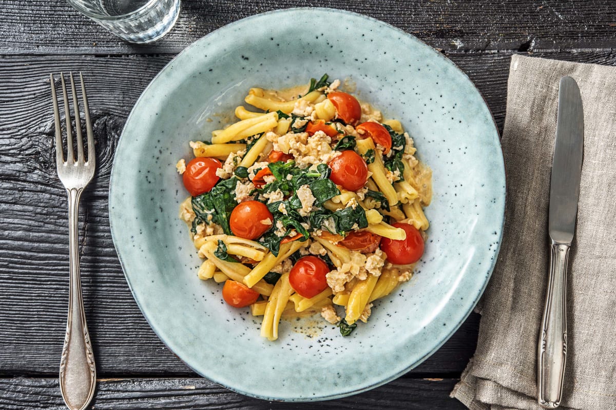 Casarecce au poulet haché et aux épinards
