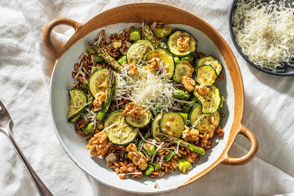 Asparagus and Zucchini Farro Bowls Recipe HelloFresh