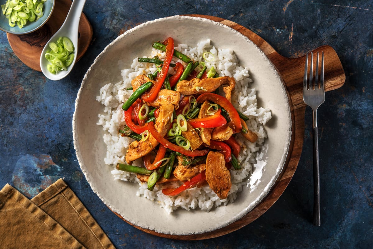 Asiatische Hähnchenpfanne Rezept | HelloFresh