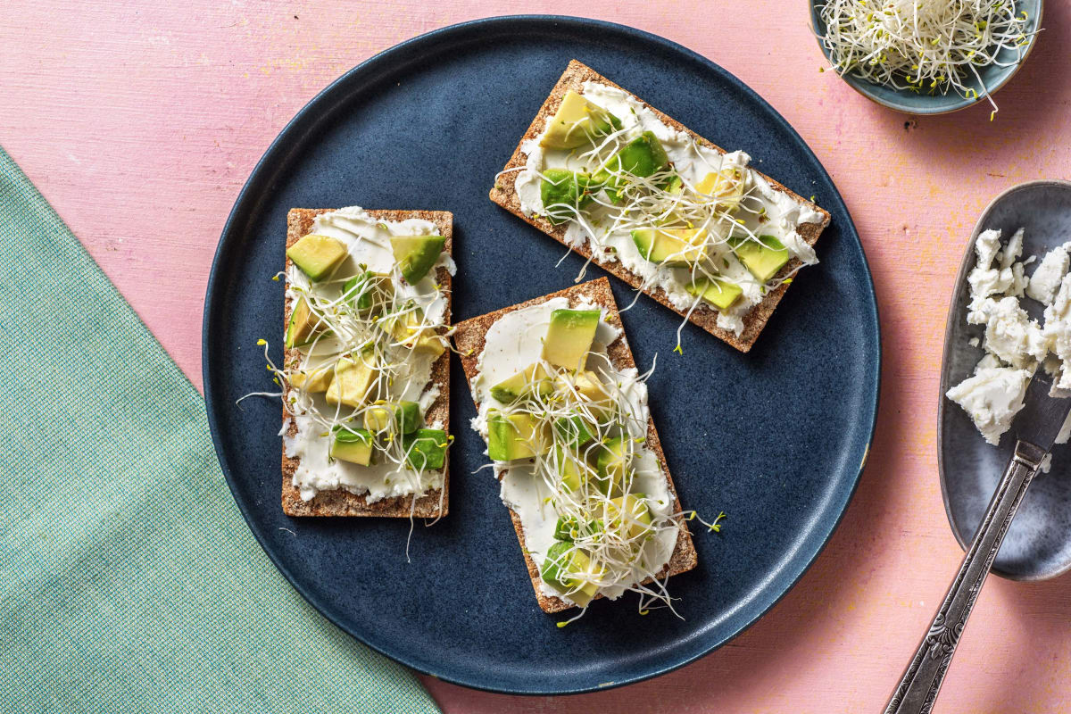 Rustieke crackers met verse geitenkaas