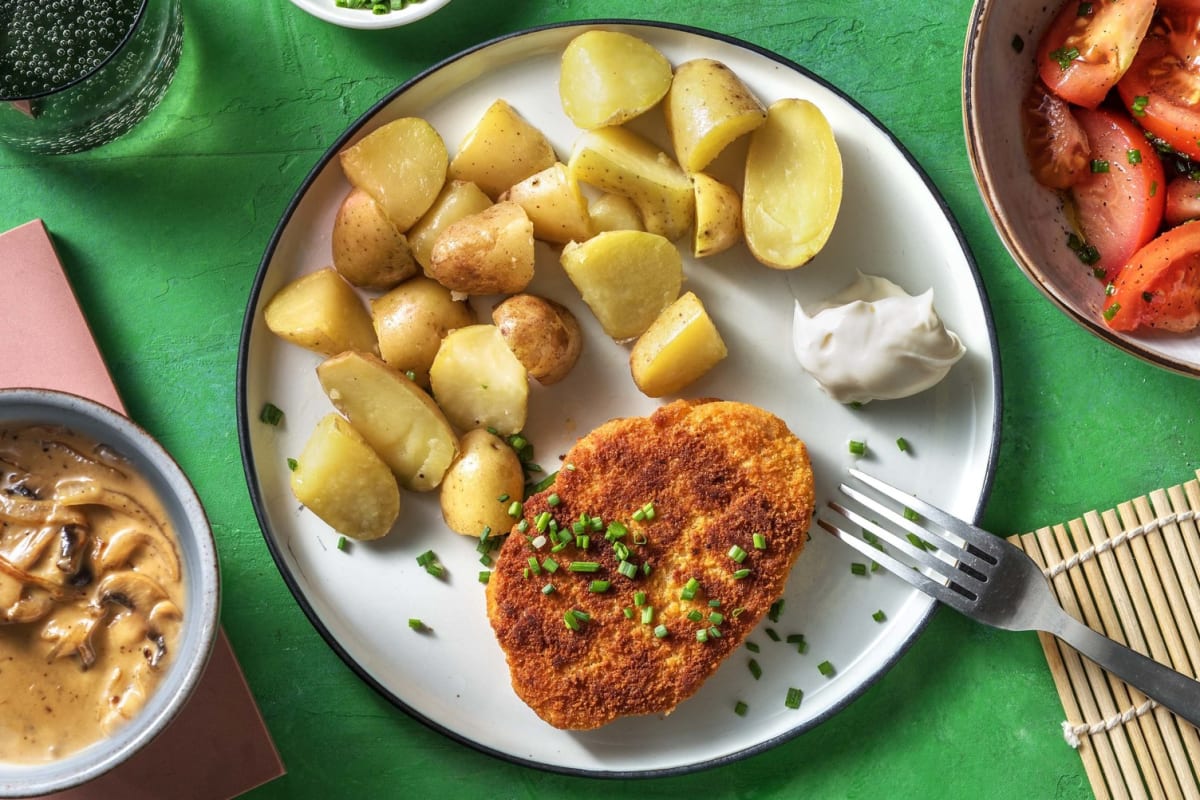 Escalope panée végétarienne avec une sauce crémeuse aux champignons