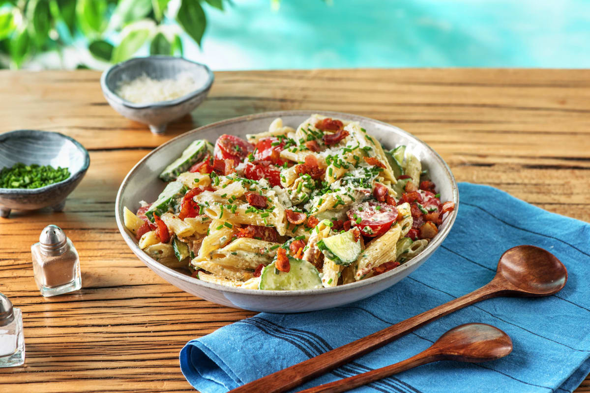 Pastasalat mit Bacon und Mayodressing