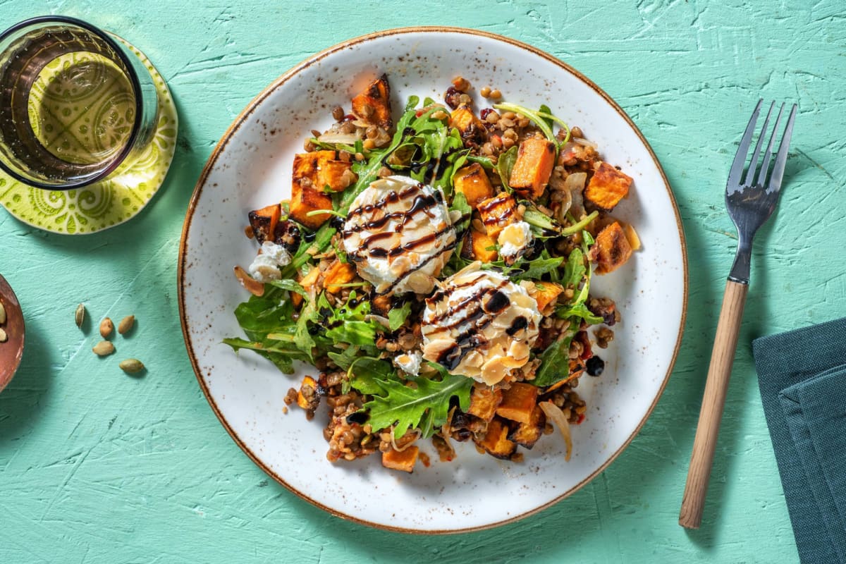 Ziegenkäse mit Mandeln auf Linsensalat