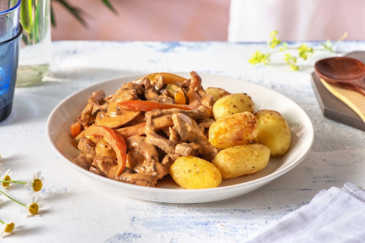 Beef stroganoff met krieltjes