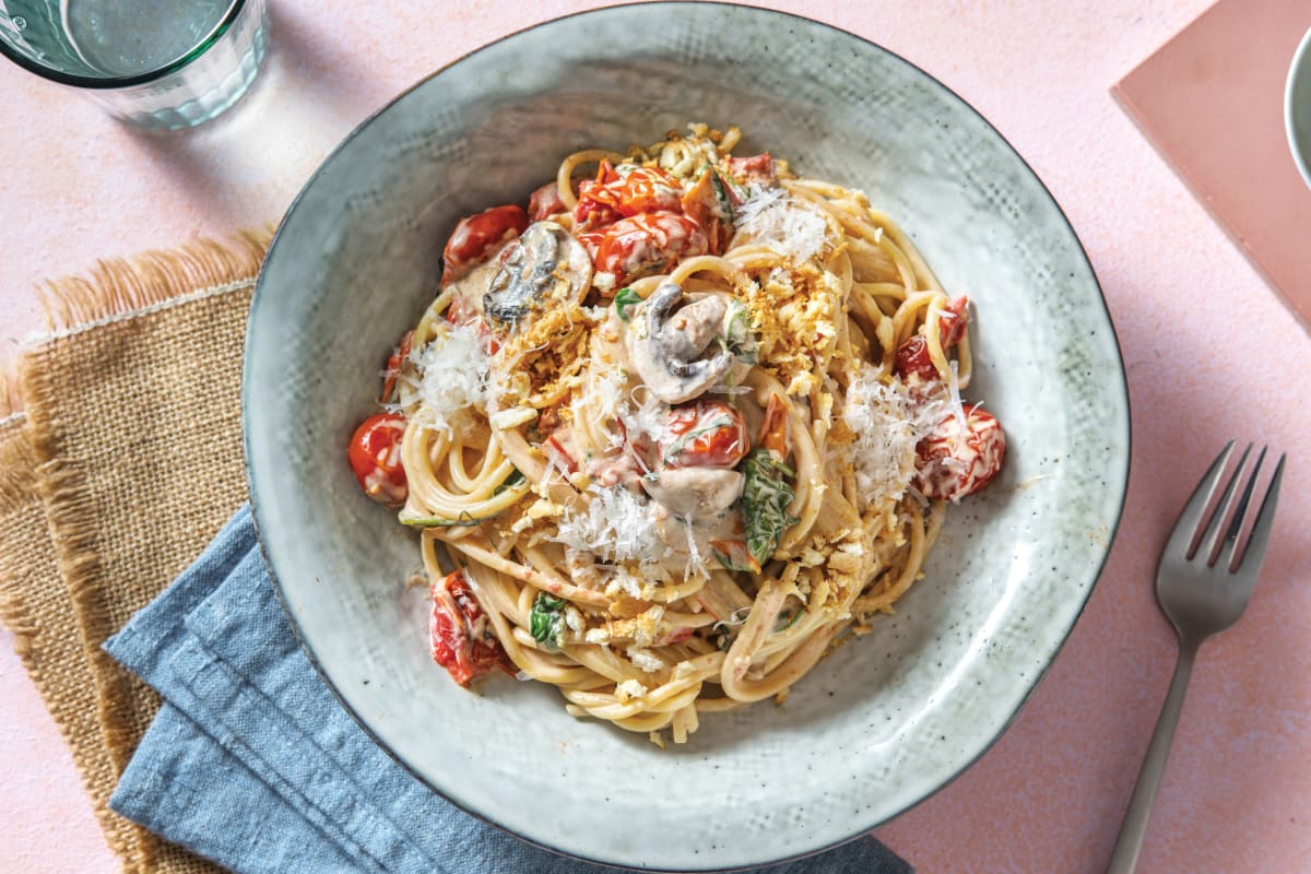 Creamy Mushroom & Cherry Tomato Spaghetti