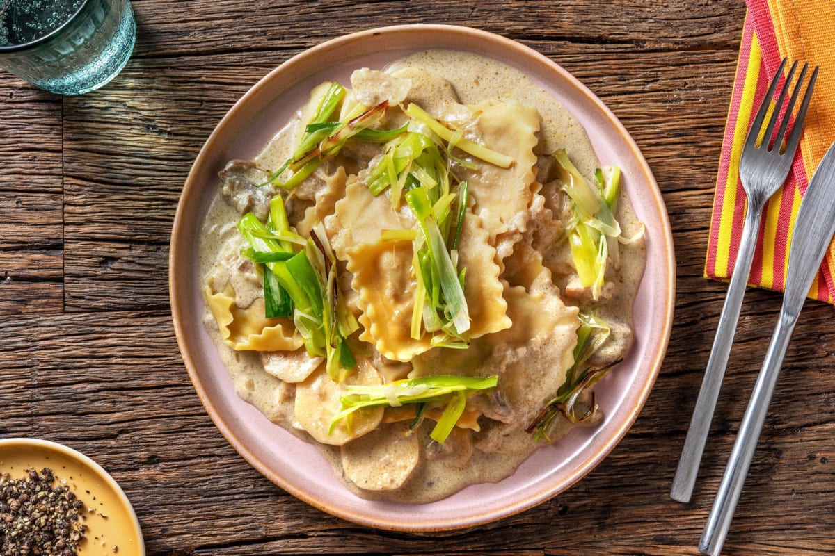 Raviolis aux salsifis et sauce crémeuse au panais