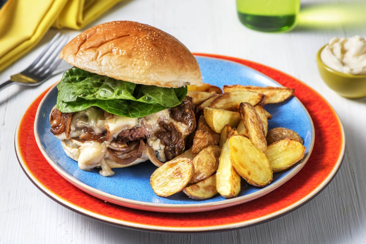 Burger mit Birnen-Zwiebel-Chutney