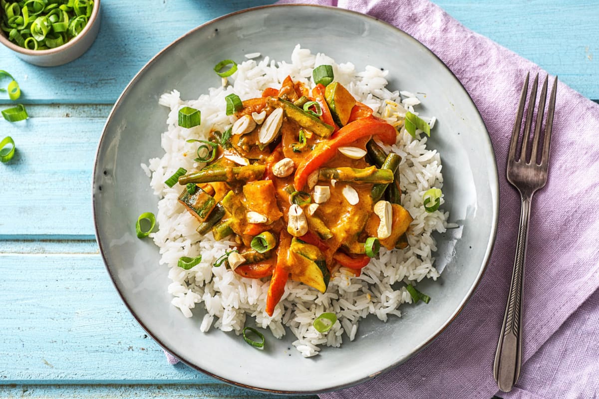 Veganes Gemüse-Kokos-Curry Rezept | HelloFresh