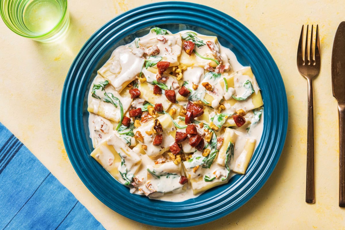 Paccheri-Pasta mit Mascarpone und getrockneten Tomaten