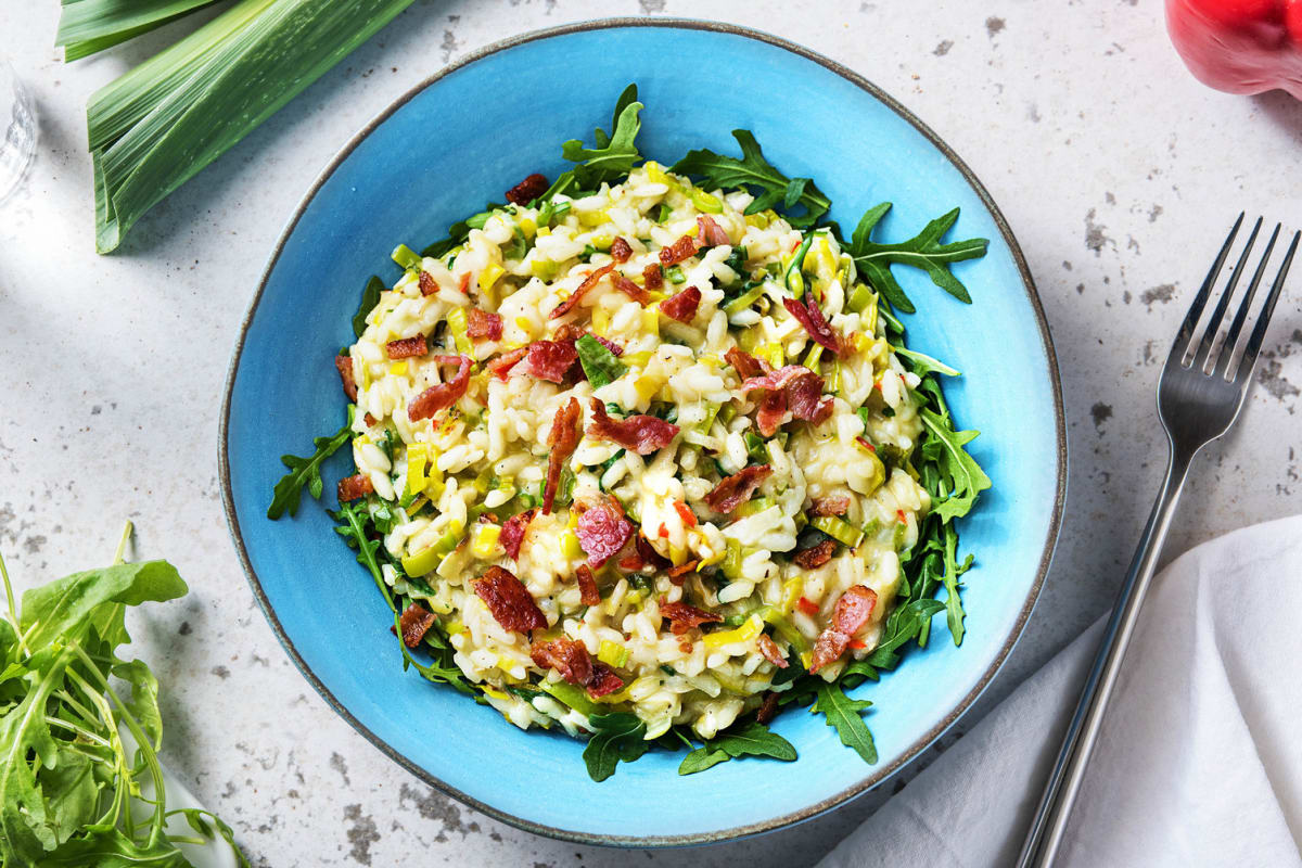 Pittige risotto met ontbijtspek en prei