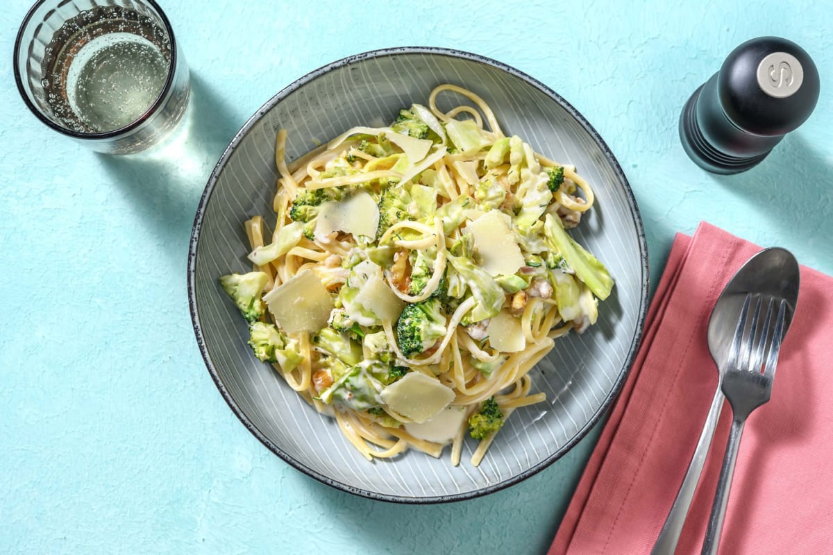 Spaghetti fondantes au brocoli et aux noix